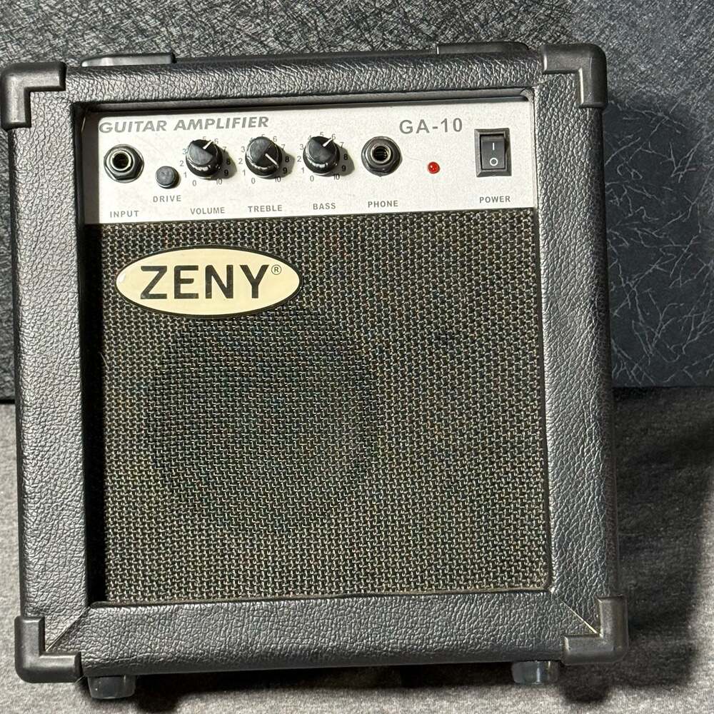 Zeny GA-10 Electric Guitar Amplifier (powers on but untested with a guitar)